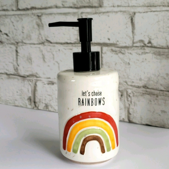 Lets Chase Rainbows Soap Dispenser - Picture 2 of 4
